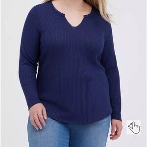 NWT $39 Torrid Navy Blue Notched Neck Long Sleeve Top 2X (18-20)
